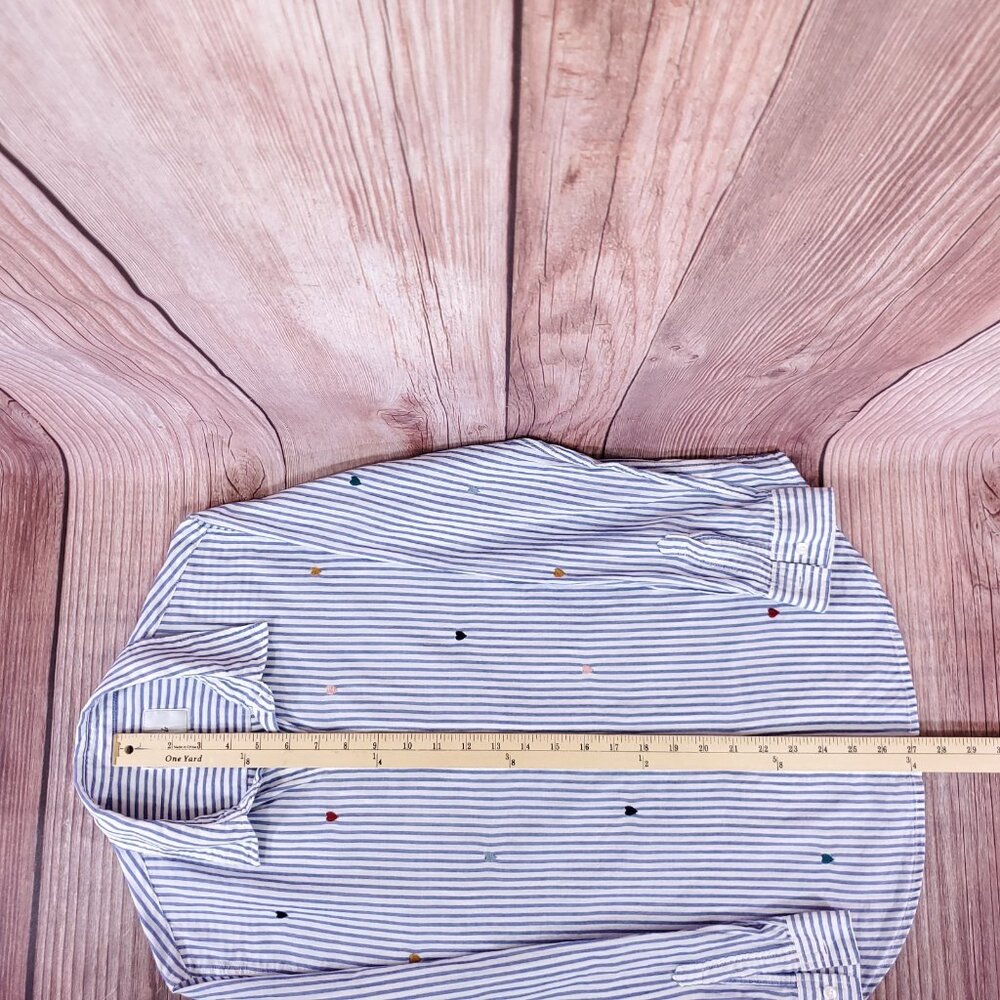 Rails Taylor Blue White Striped Shirt Womens Medium Rainbow Embroidered Hearts - Picture 15 of 15